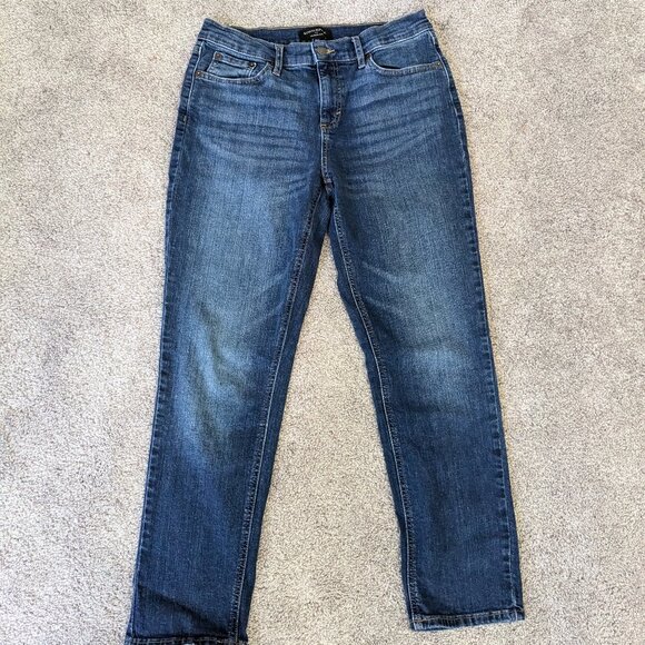 Banana Republic Girlfriend Cut Jeans - Picture 1 of 4